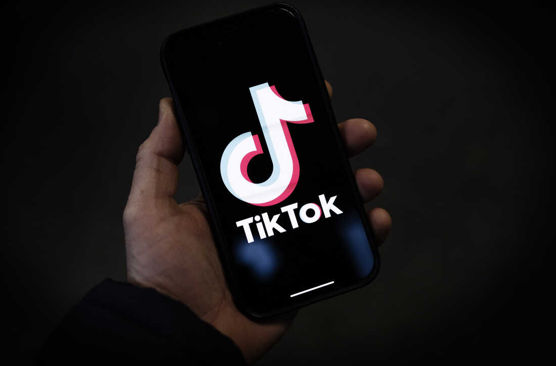 TIKTOK TUMBLERS